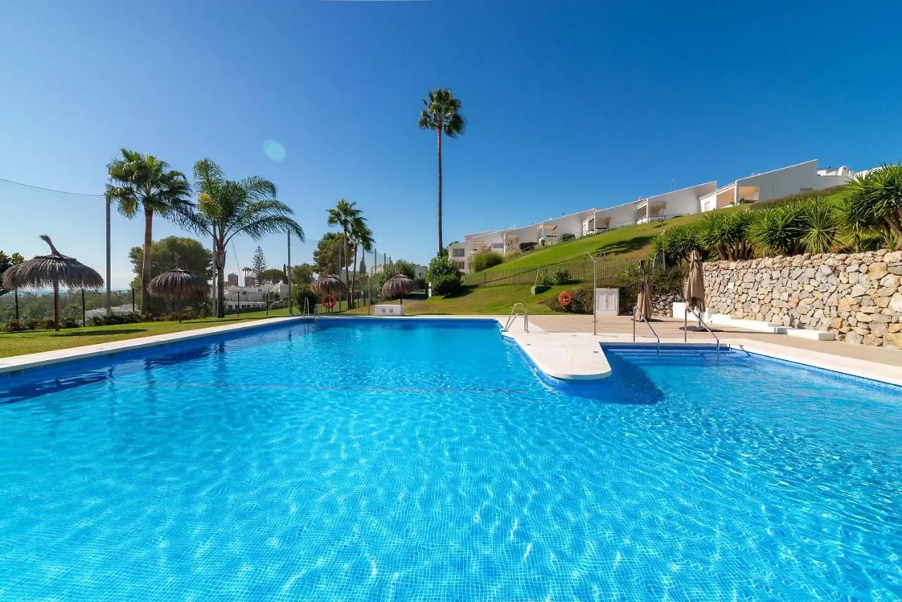 アパート Duplex In Nueva Andalucia, Golfers Paradise マルベーリャ